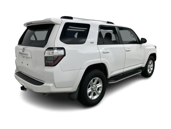 Thumbnail: 2019 Toyota 4Runner - 17