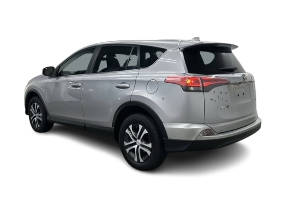 Thumbnail: 2018 Toyota RAV4 - 20