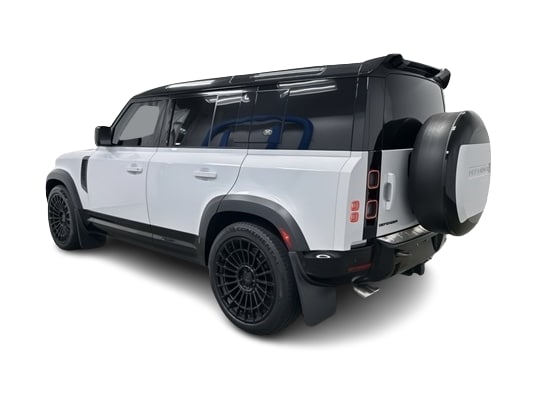 2023 Land Rover Defender 110 3