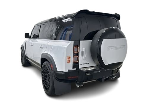 2023 Land Rover Defender 110 4