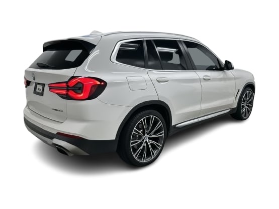 Thumbnail: 2022 BMW X3 - 15