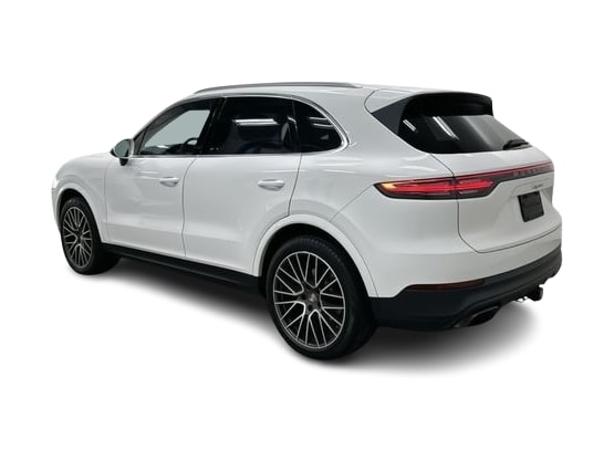 Thumbnail: 2019 Porsche Cayenne - 21