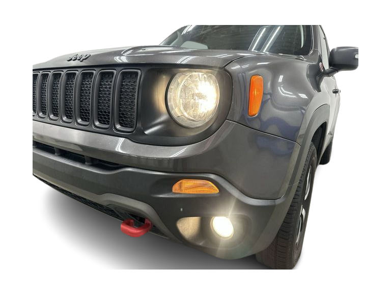 Thumbnail: 2021 Jeep Renegade - 32