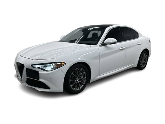 Thumbnail: 2017 Alfa Romeo Giulia - 19
