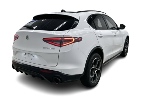 Thumbnail: 2024 Alfa Romeo Stelvio - 12