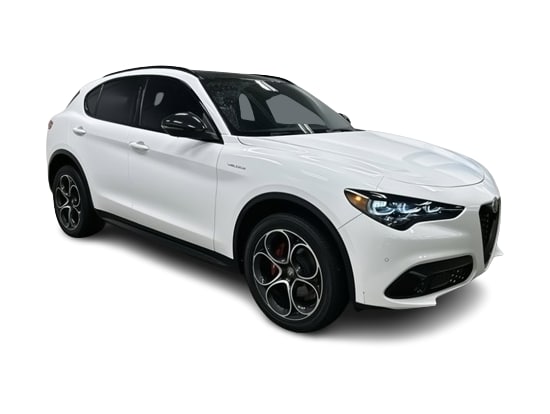 Thumbnail: 2024 Alfa Romeo Stelvio - 14