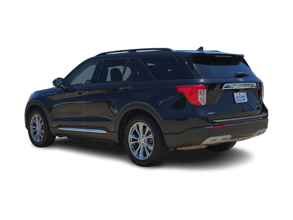 Thumbnail: 2022 Ford Explorer - 4