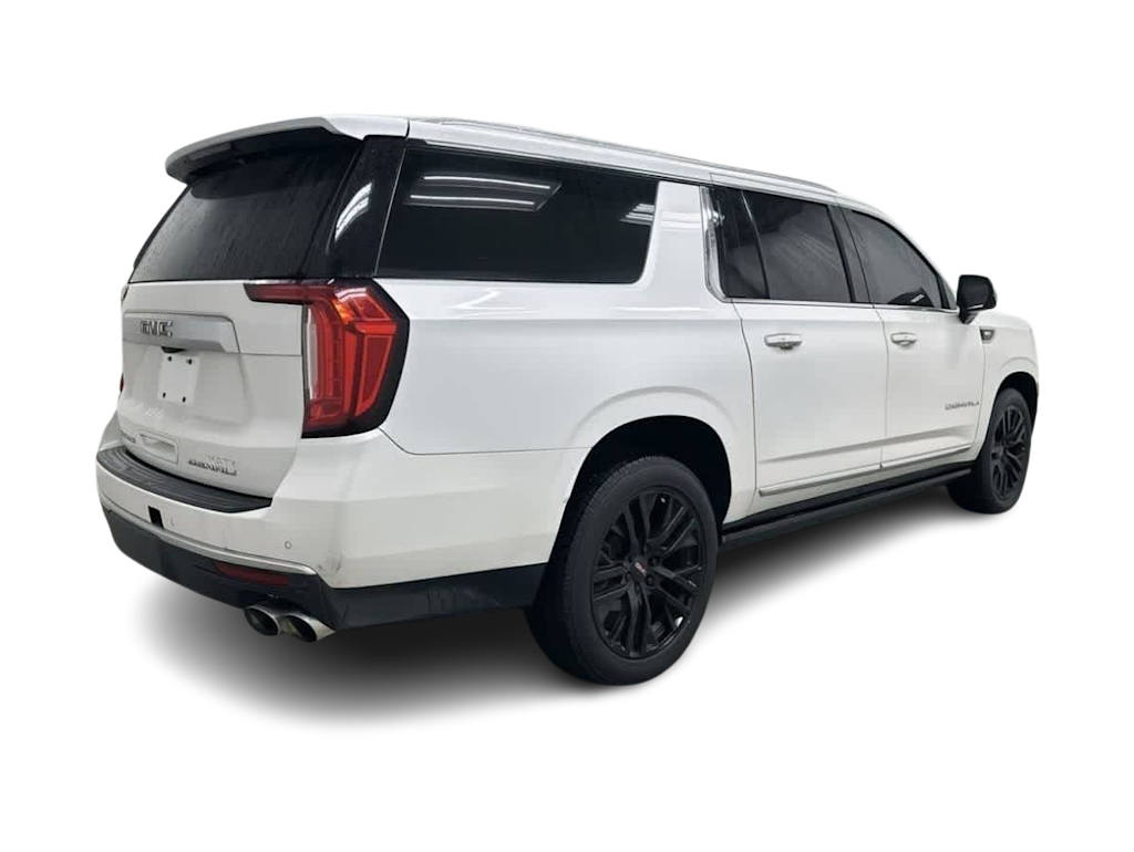 Thumbnail: 2021 GMC Yukon XL - 14