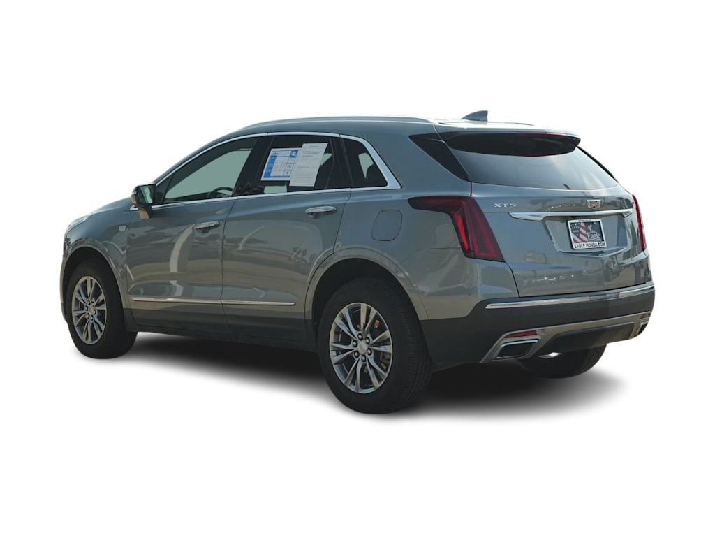 Thumbnail: 2023 Cadillac XT5 - 4