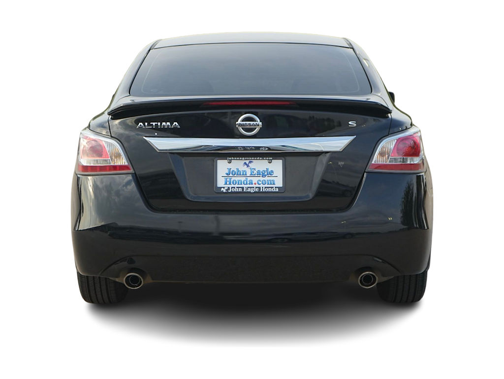 Thumbnail: 2015 Nissan Altima - 6