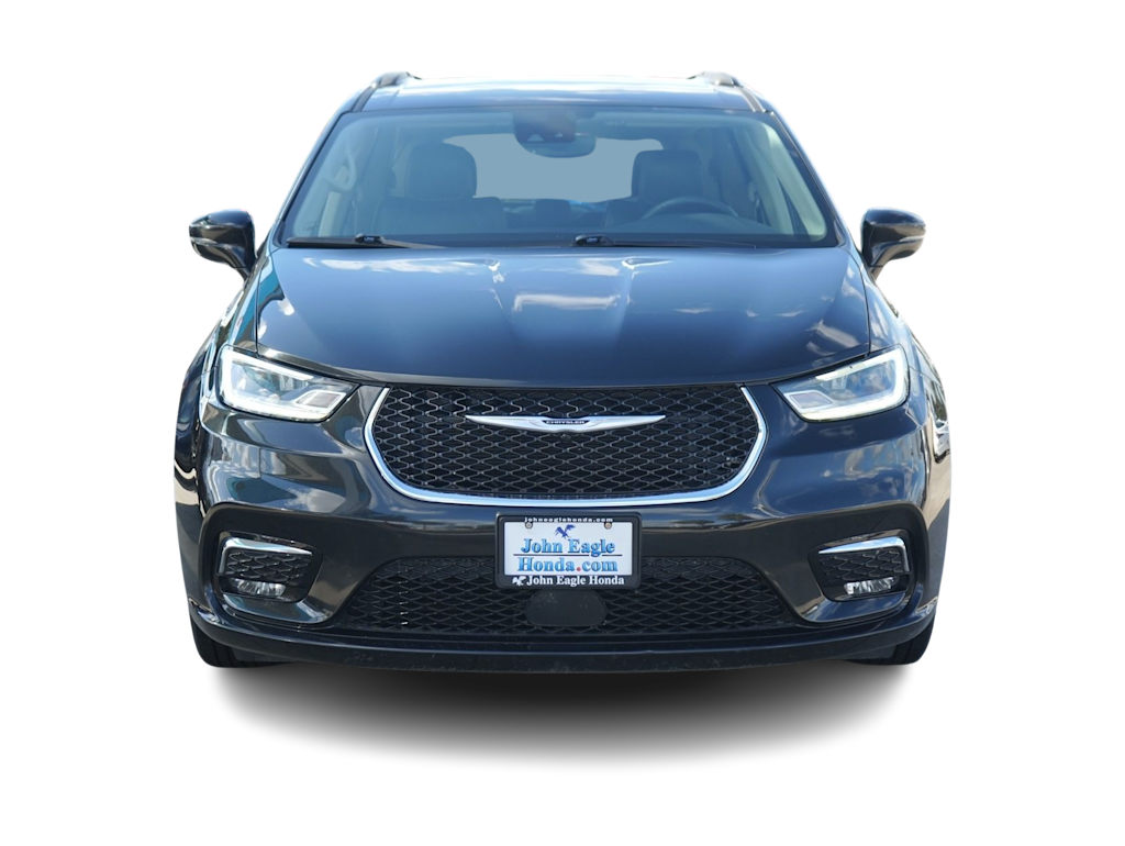 Thumbnail: 2022 Chrysler Pacifica - 6