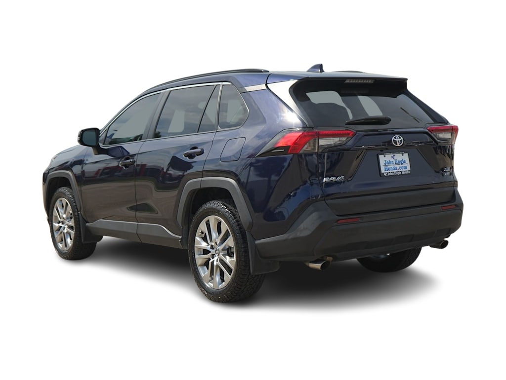 Thumbnail: 2020 Toyota RAV4 - 4