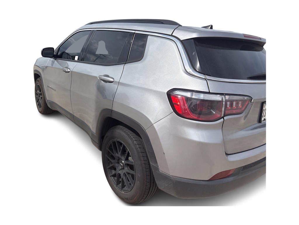 Thumbnail: 2021 Jeep Compass - 10