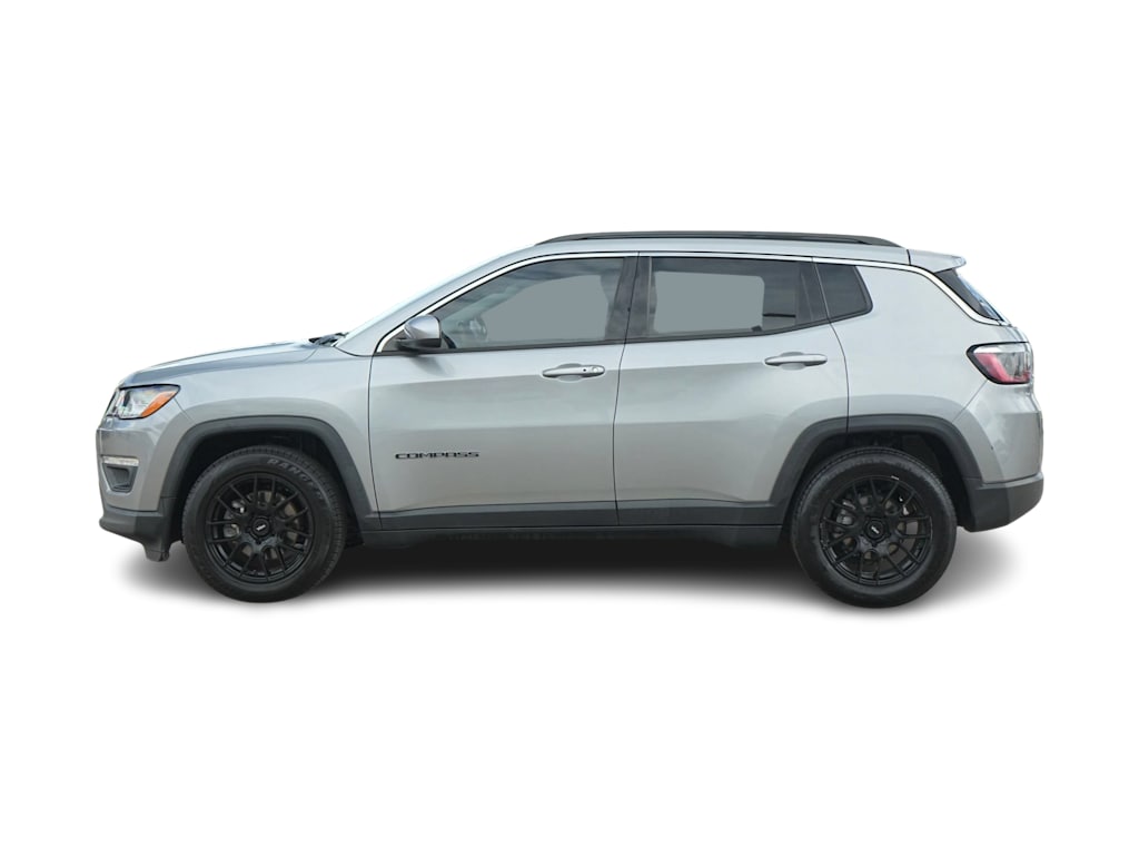 Thumbnail: 2021 Jeep Compass - 3