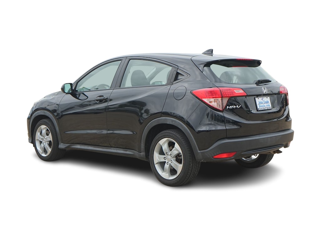 Thumbnail: 2016 Honda HR-V - 4
