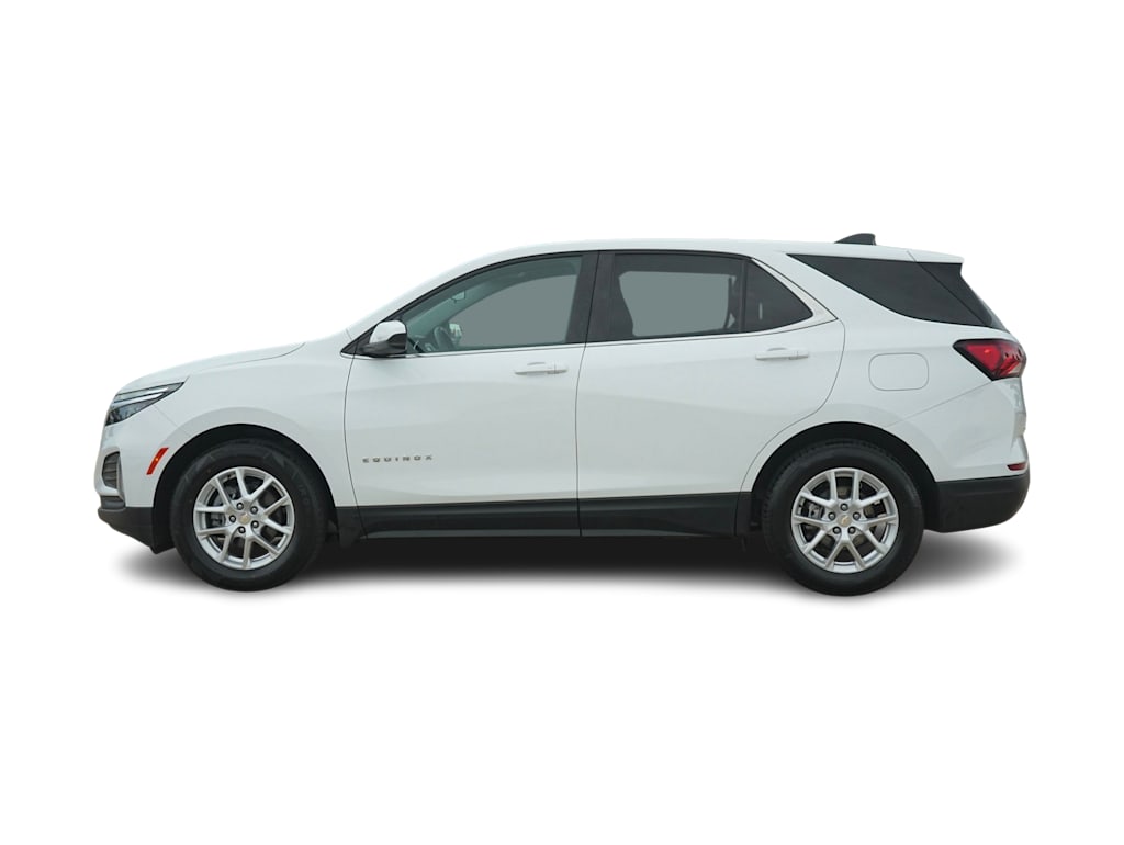 Thumbnail: 2023 Chevrolet Equinox - 3