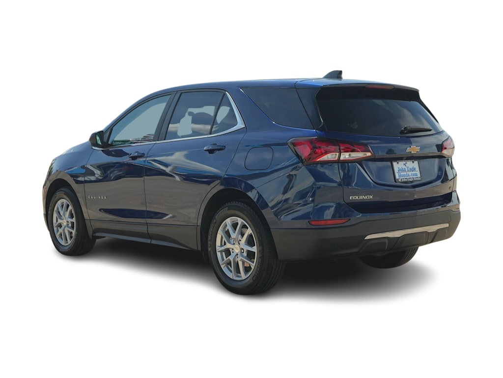 Thumbnail: 2022 Chevrolet Equinox - 4