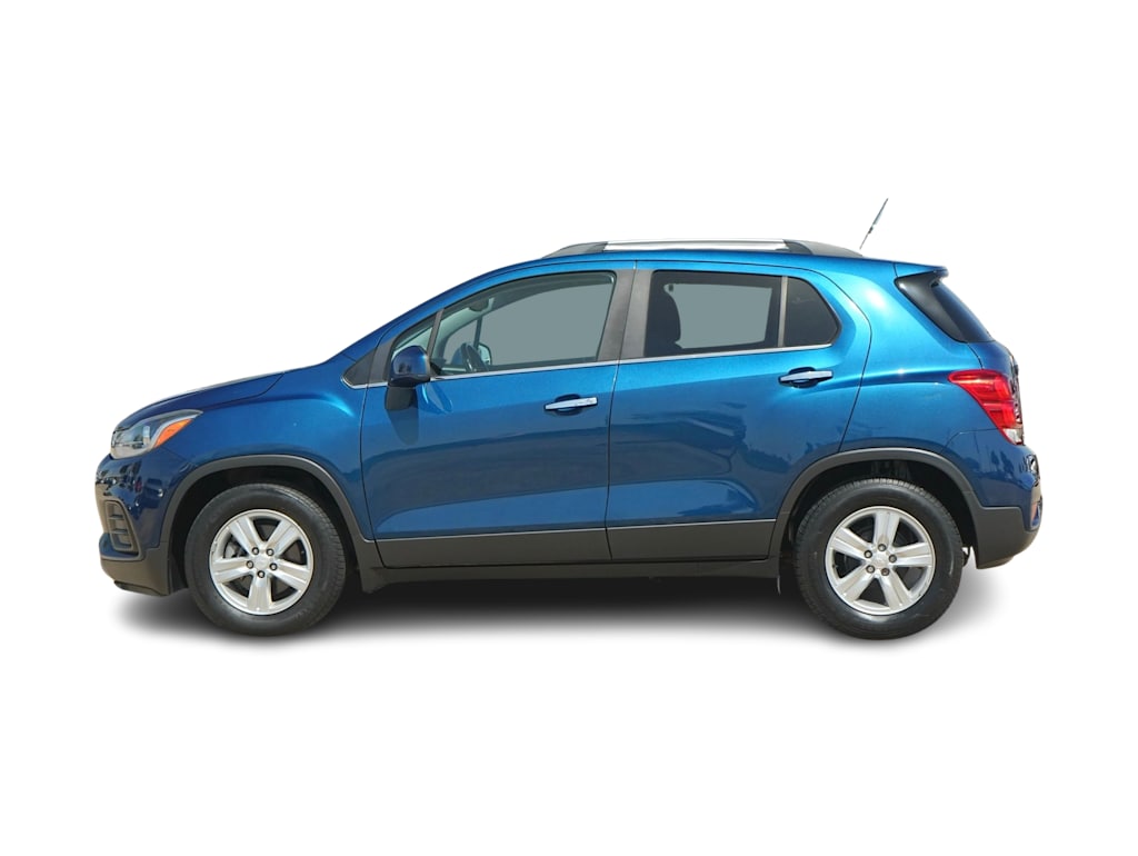 Thumbnail: 2019 Chevrolet Trax - 3