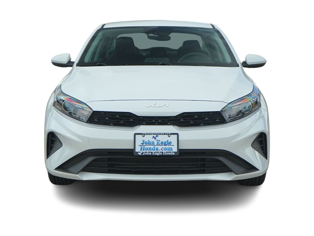 Thumbnail: 2023 Kia Forte - 6