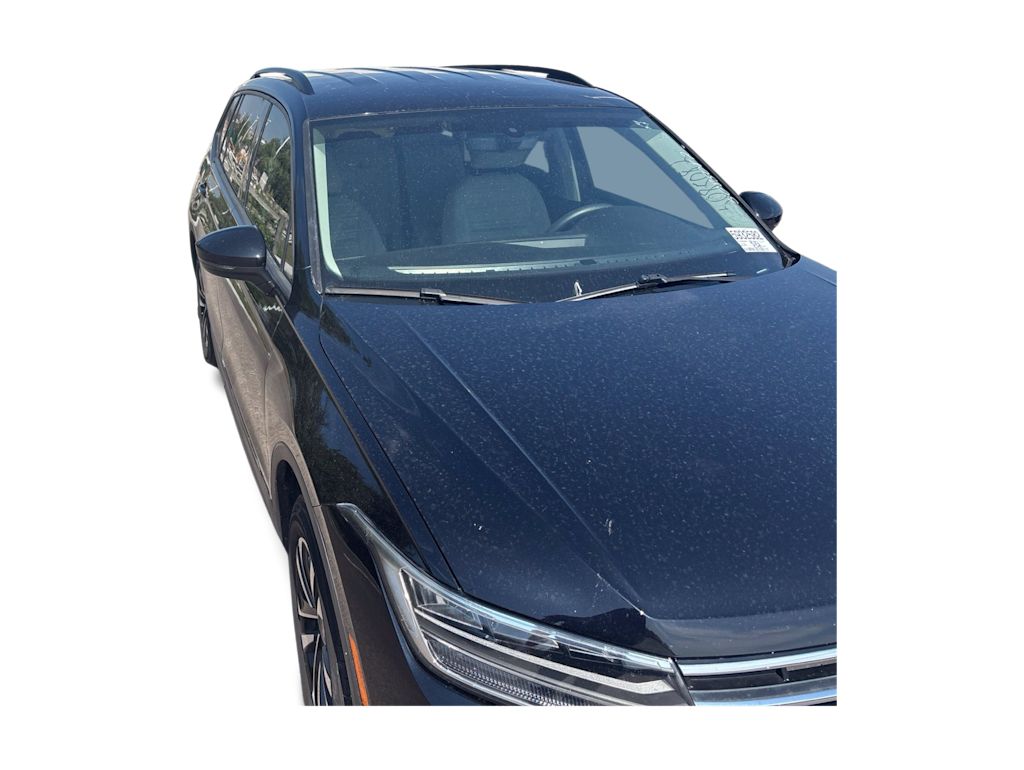 Thumbnail: 2023 Volkswagen Tiguan - 7