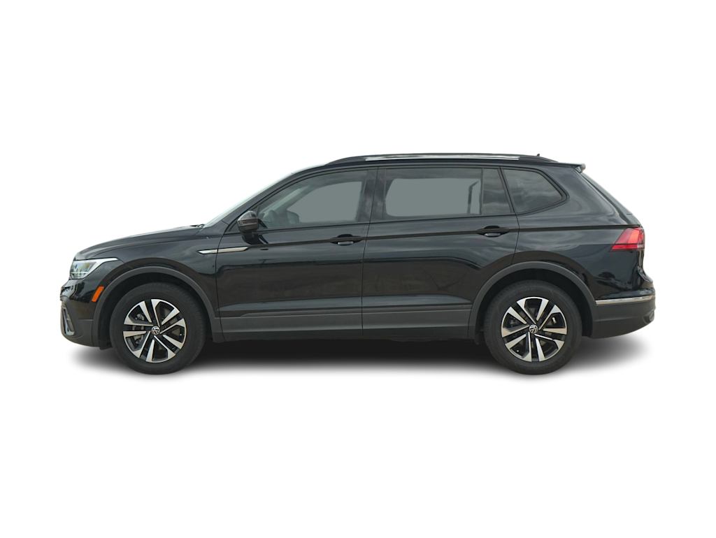 Thumbnail: 2023 Volkswagen Tiguan - 3