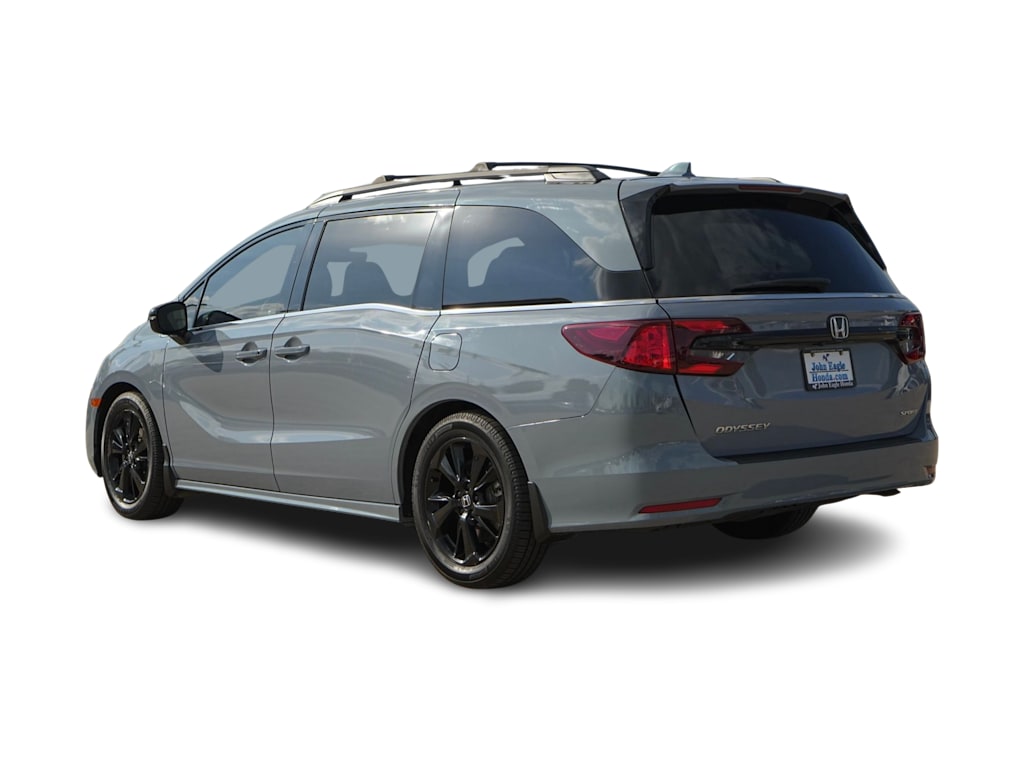 Thumbnail: 2023 Honda Odyssey - 4