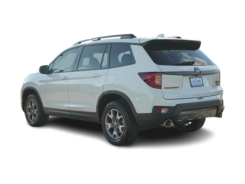 Thumbnail: 2023 Honda Passport - 4