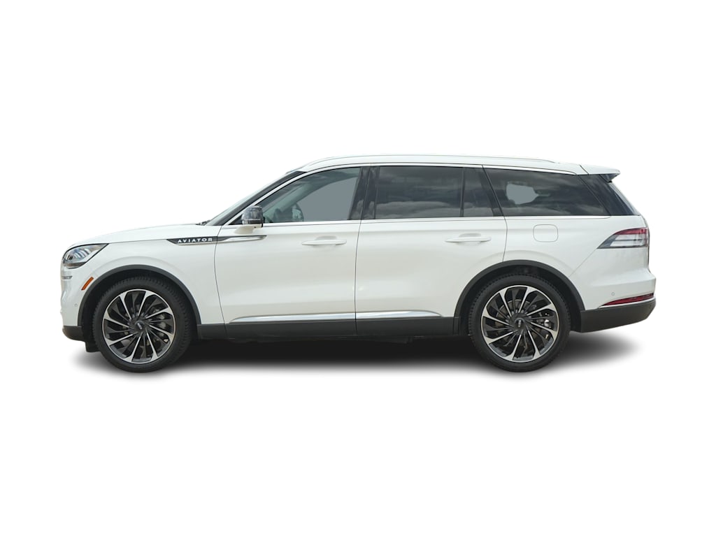 Thumbnail: 2024 Lincoln Aviator - 3