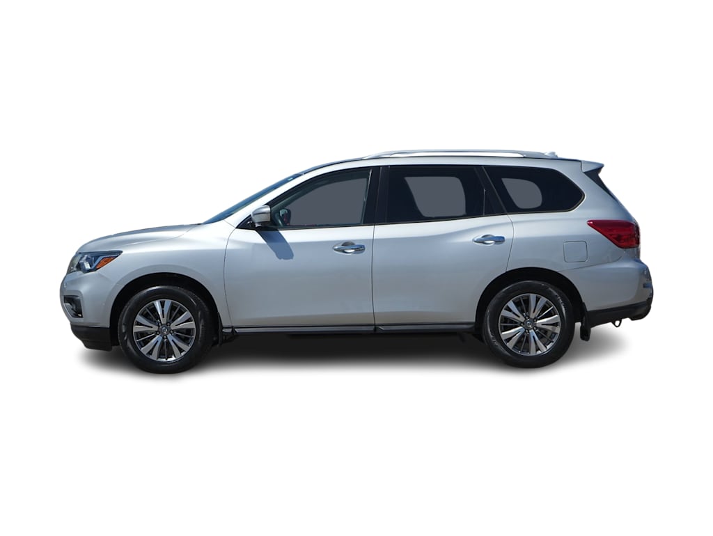 Thumbnail: 2019 Nissan Pathfinder - 3