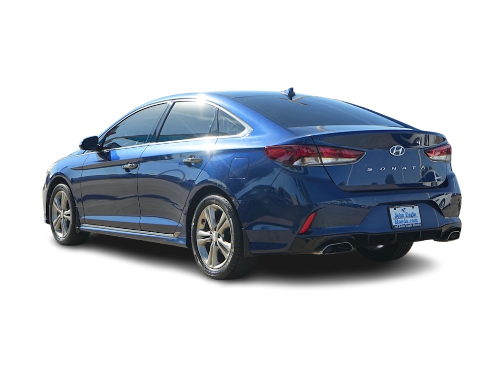 Thumbnail: 2019 Hyundai Sonata - 4