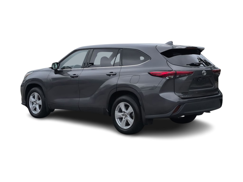 Thumbnail: 2021 Toyota Highlander - 4
