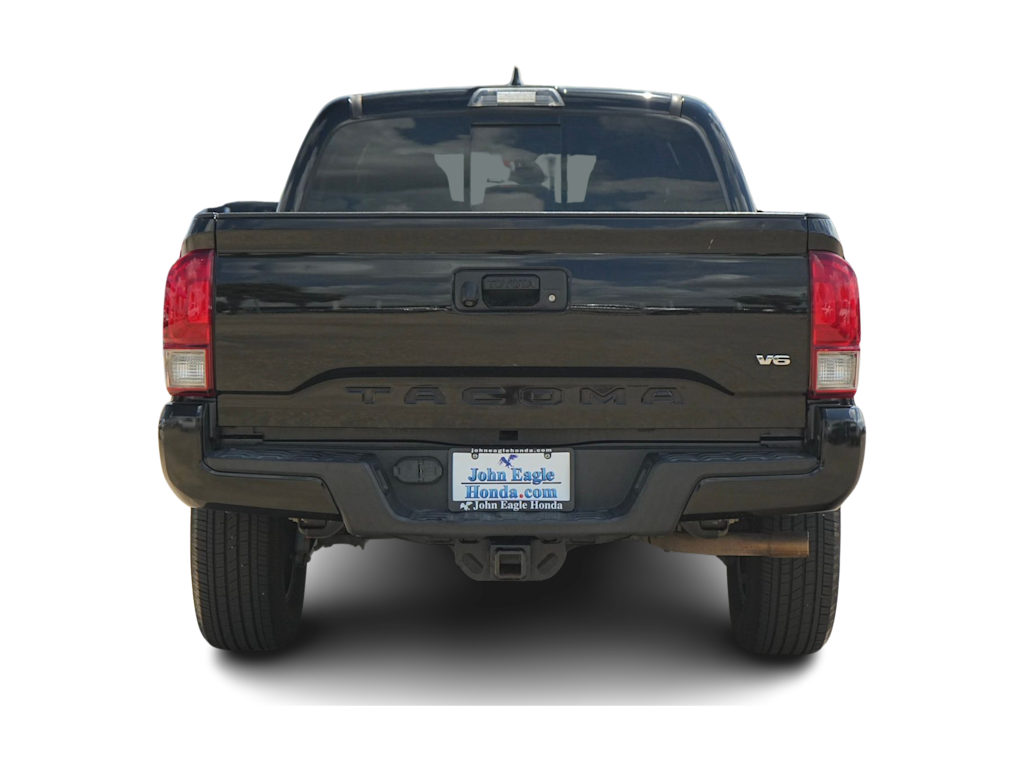 Thumbnail: 2017 Toyota Tacoma - 5
