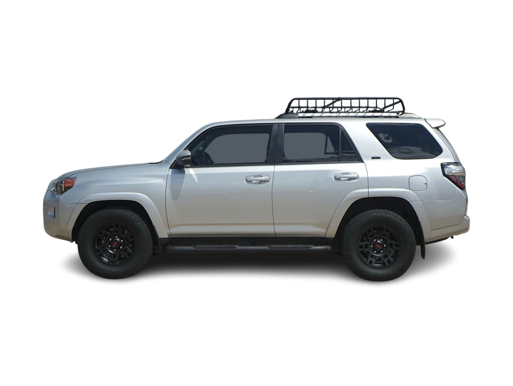 Thumbnail: 2023 Toyota 4Runner - 3