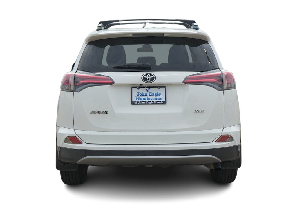 Thumbnail: 2017 Toyota RAV4 - 5