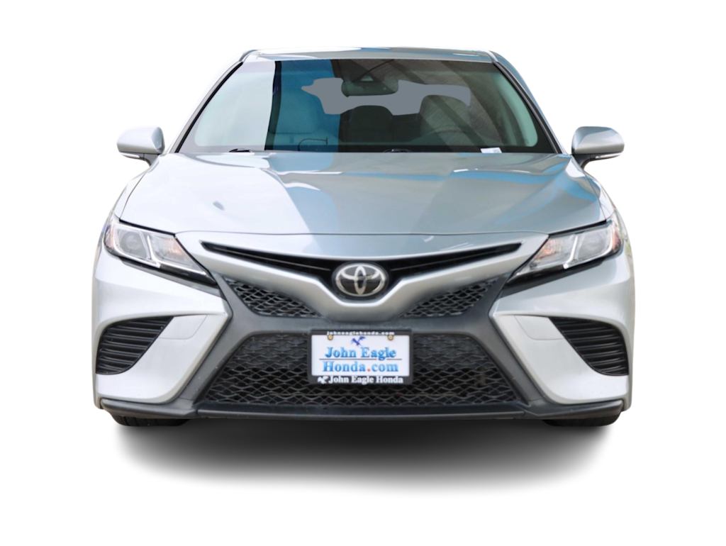 2018 Toyota Camry SE 6