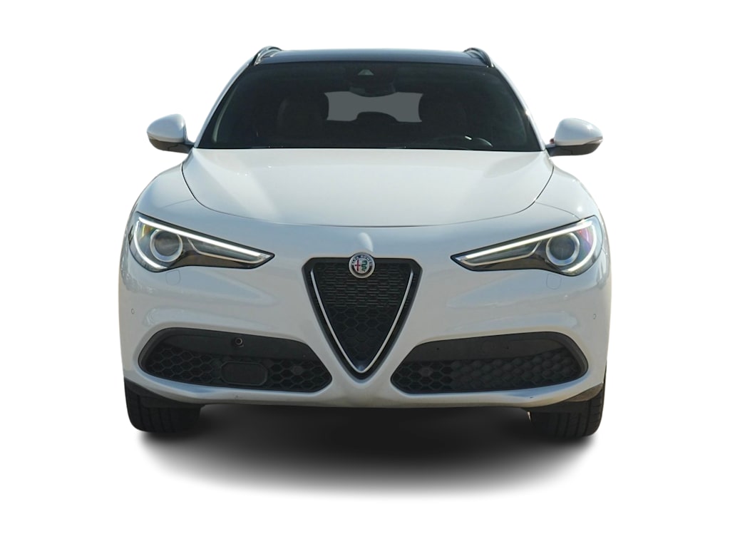 Thumbnail: 2022 Alfa Romeo Stelvio - 6