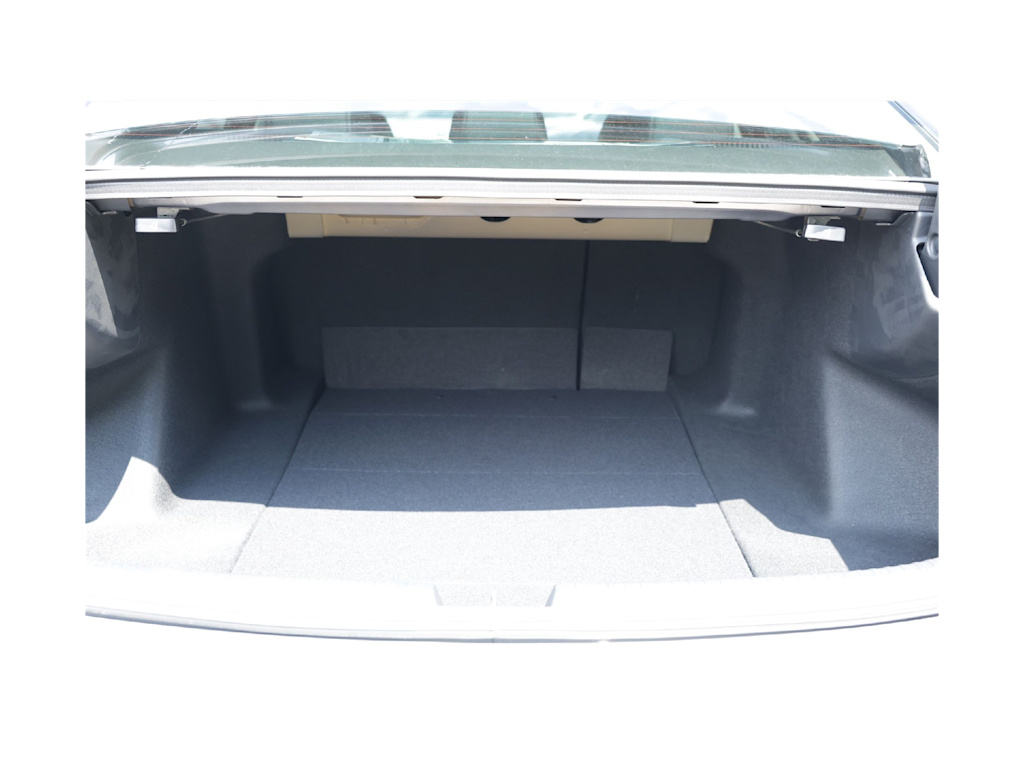 Thumbnail: 2025 Acura TLX - 17