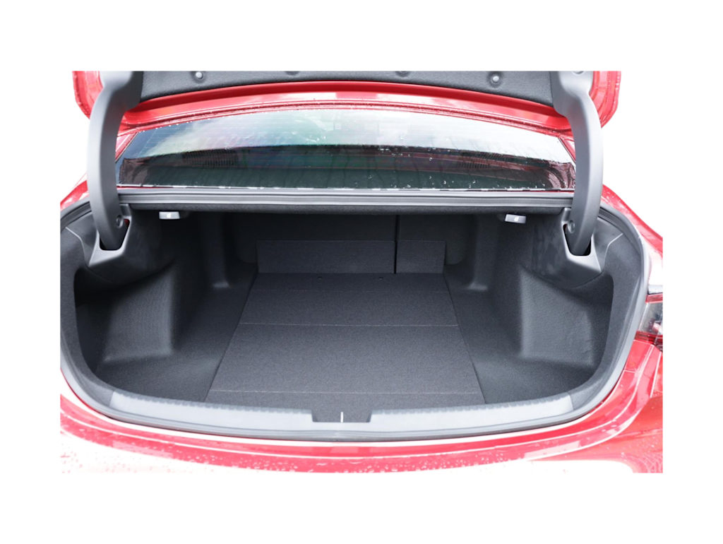 Thumbnail: 2025 Acura TLX - 16