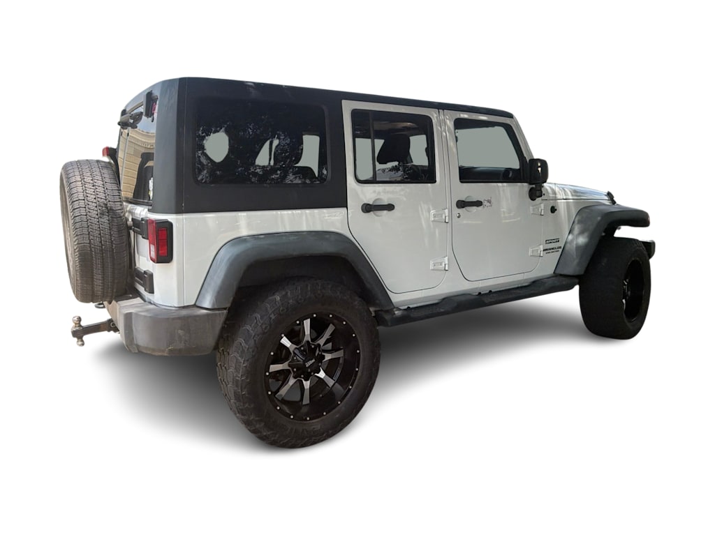 Thumbnail: 2014 Jeep Wrangler - 9