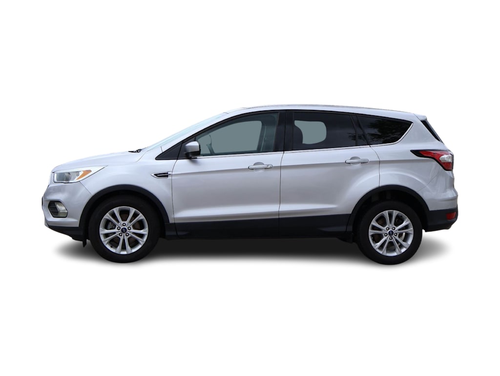 Thumbnail: 2017 Ford Escape - 3