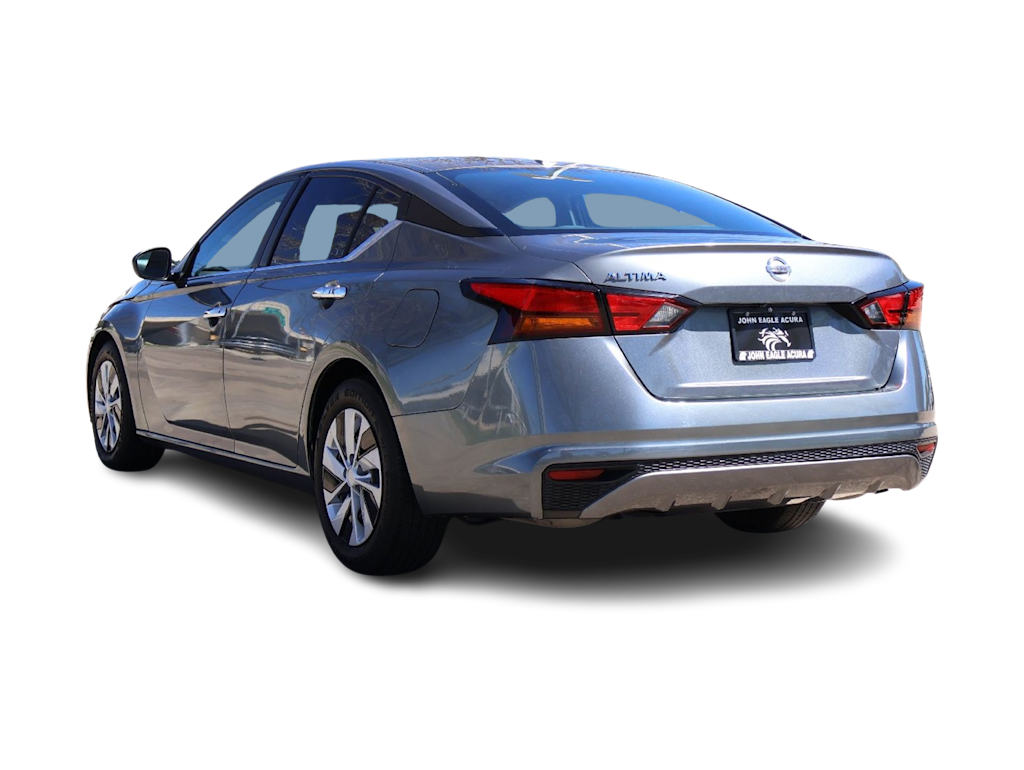 Thumbnail: 2020 Nissan Altima - 4