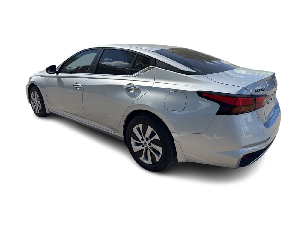 Thumbnail: 2024 Nissan Altima - 2