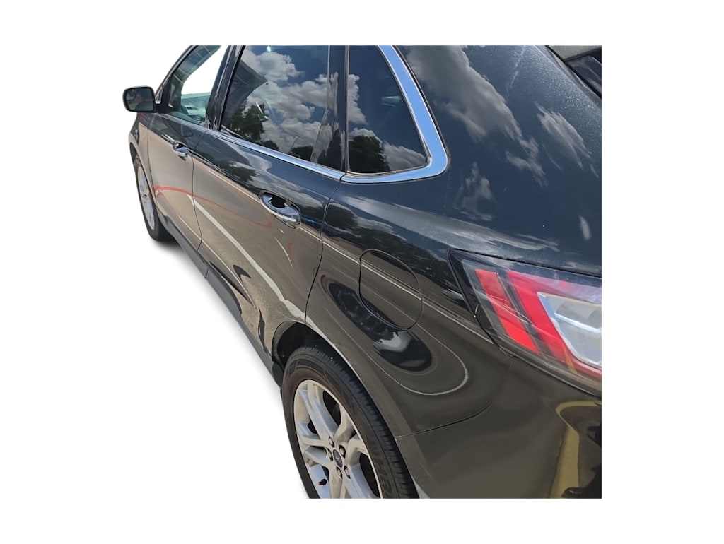 Thumbnail: 2015 Ford Edge - 2