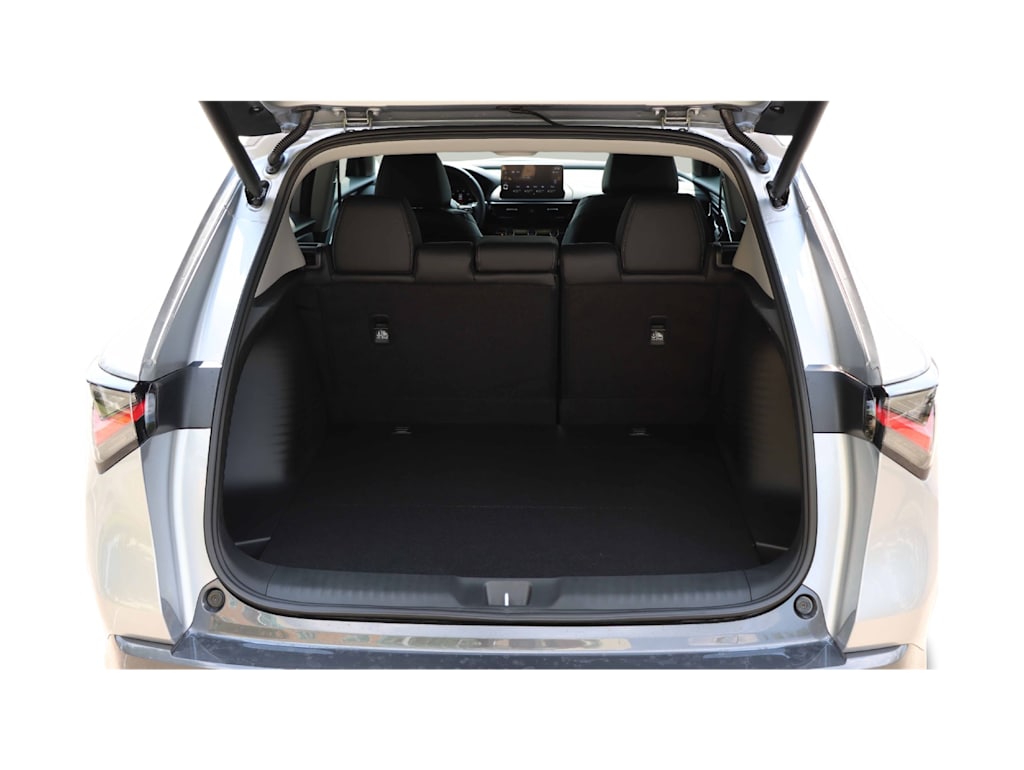 Thumbnail: 2025 Acura ADX - 18