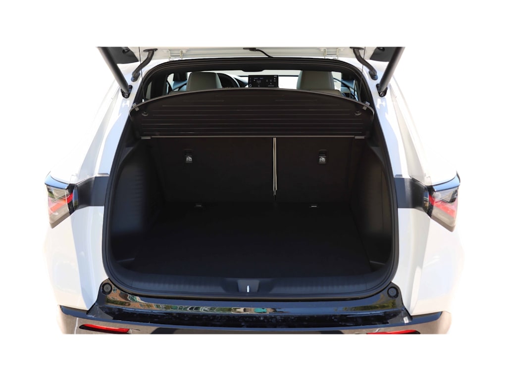 Thumbnail: 2025 Acura ADX - 18