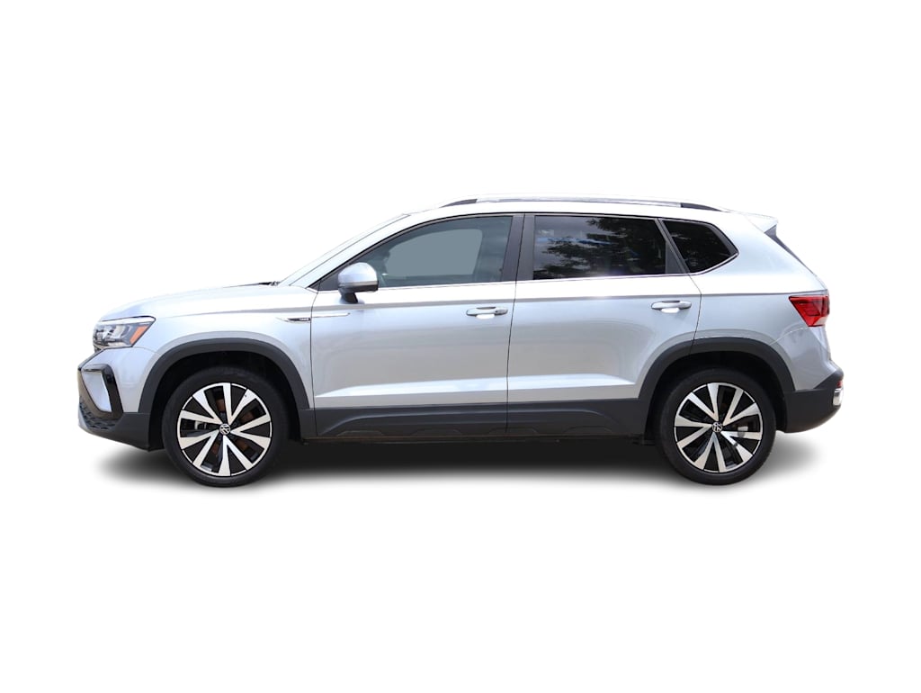 Thumbnail: 2022 Volkswagen Taos - 3