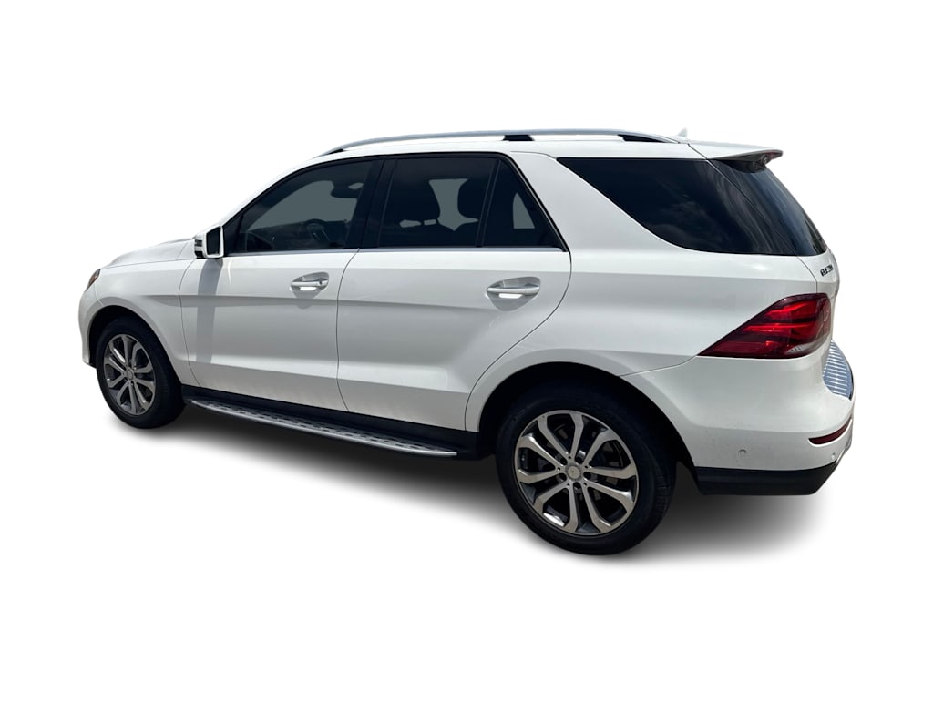 Thumbnail: 2017 Mercedes-Benz GLE - 3