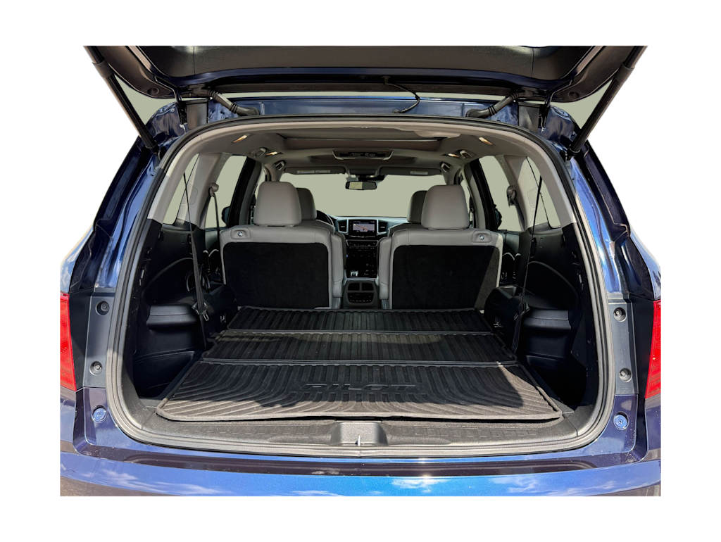 Thumbnail: 2018 Honda Pilot - 17