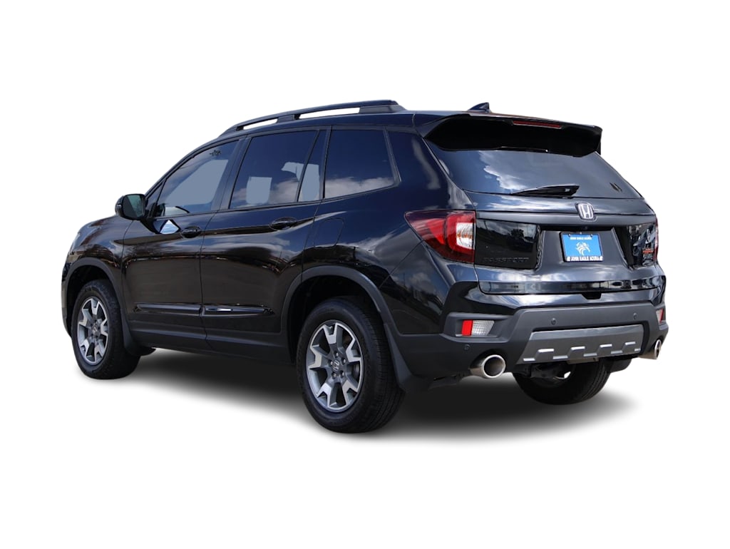 Thumbnail: 2023 Honda Passport - 4