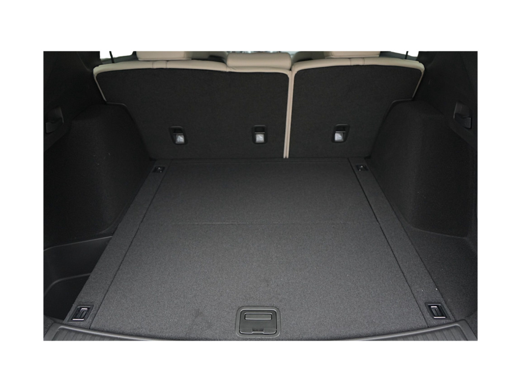 Thumbnail: 2025 Acura RDX - 18